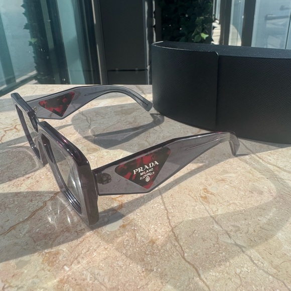 Prada Black Sunglasses - Picture 1 of 5